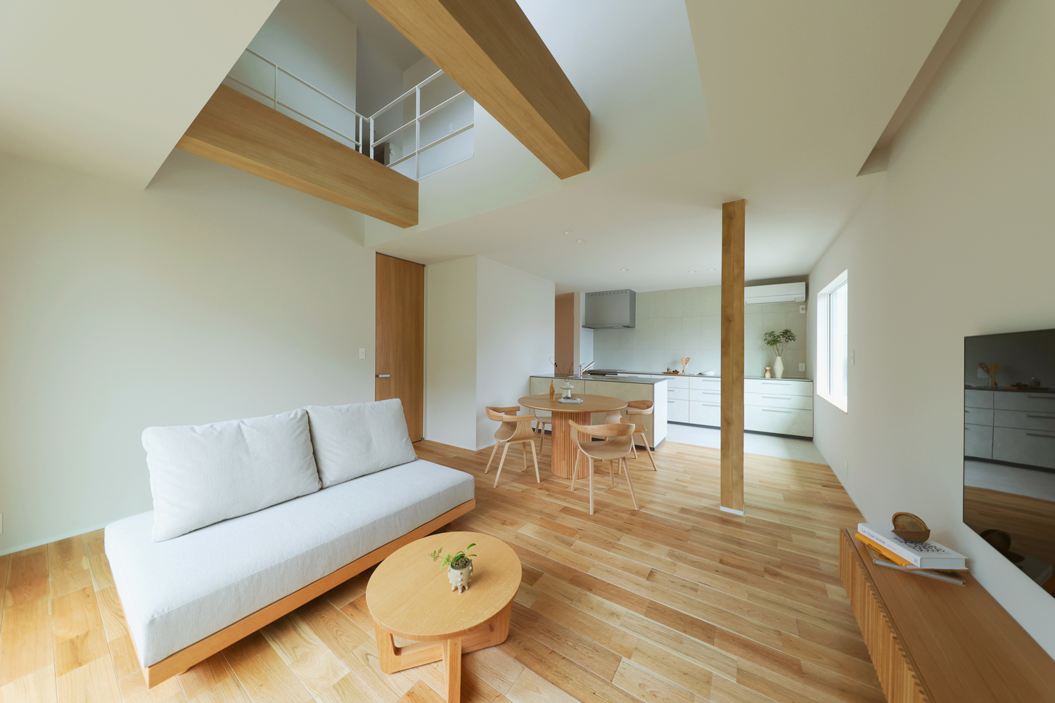 築35年の住まいを、住み継ぐためフルリノベーション